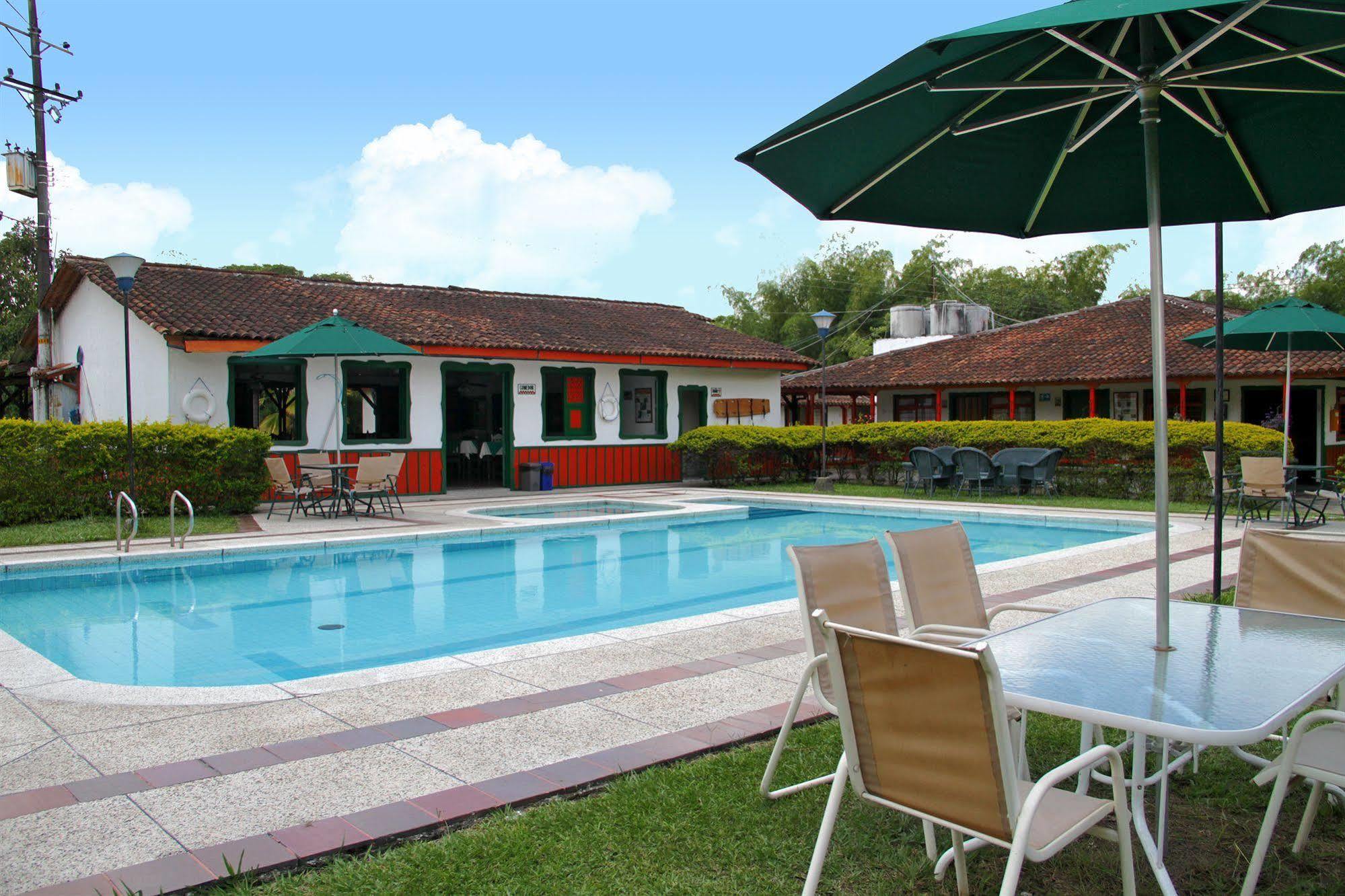 Hotel Campestre La Floresta Puerto Espejo Bagian luar foto